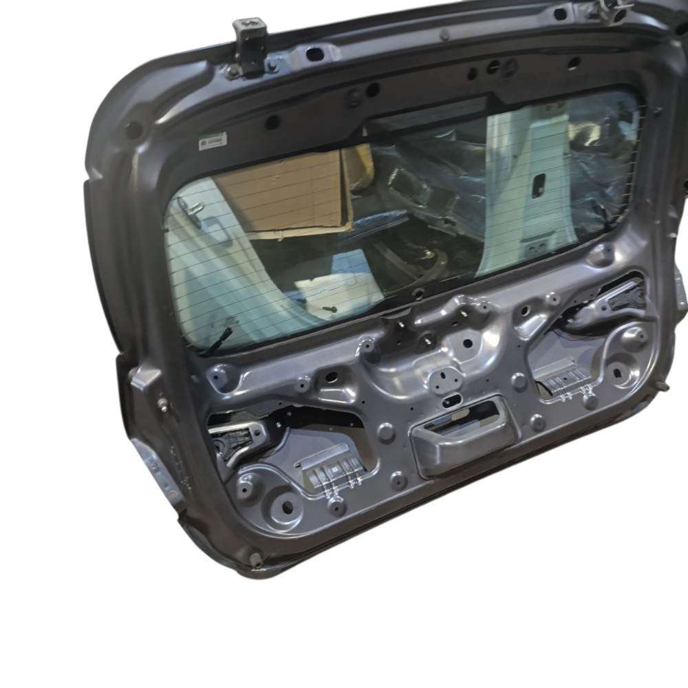 Tampa traseira Fiat Argo drive 2023 52216153 3