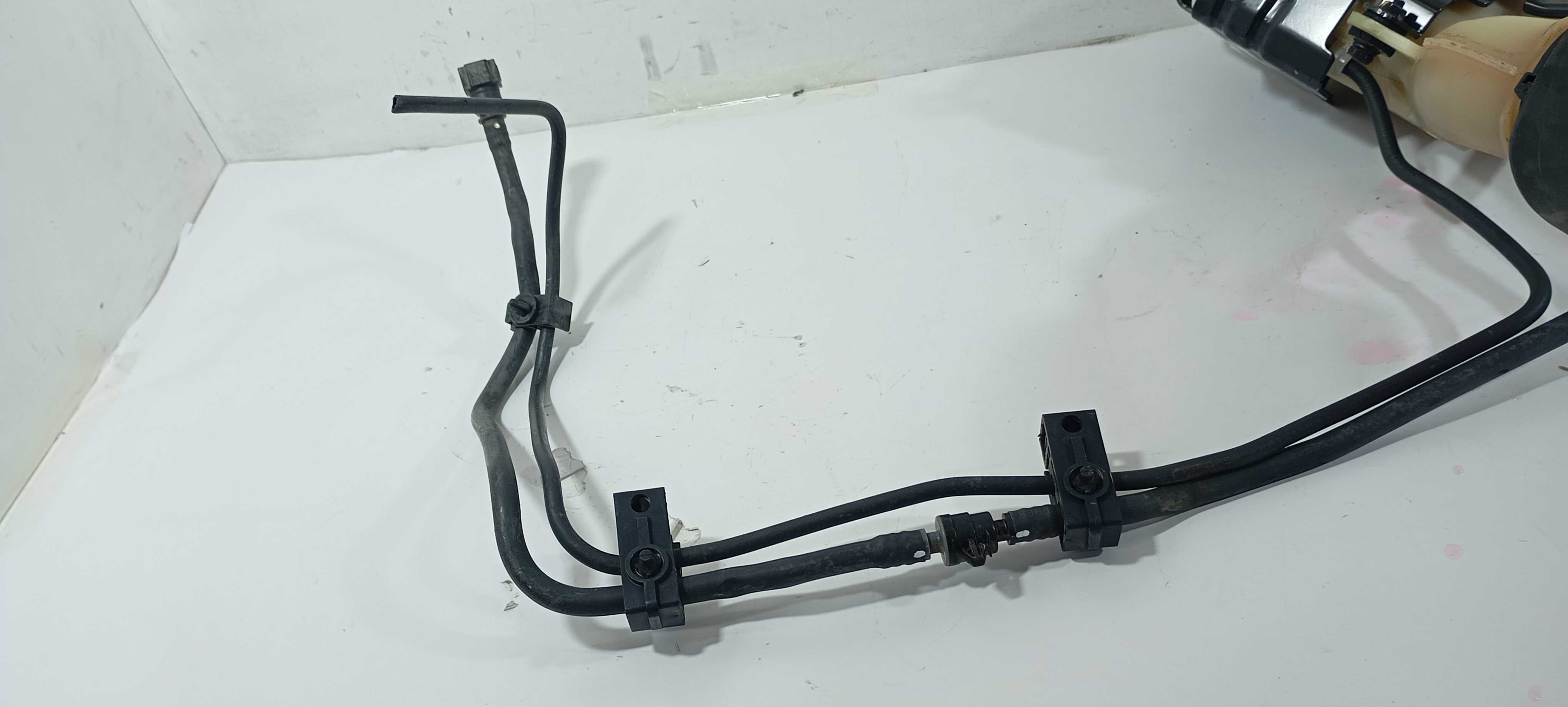 Reservatorio Partida Fria Hyundai Ix35 2.0 2012 317502s900 3