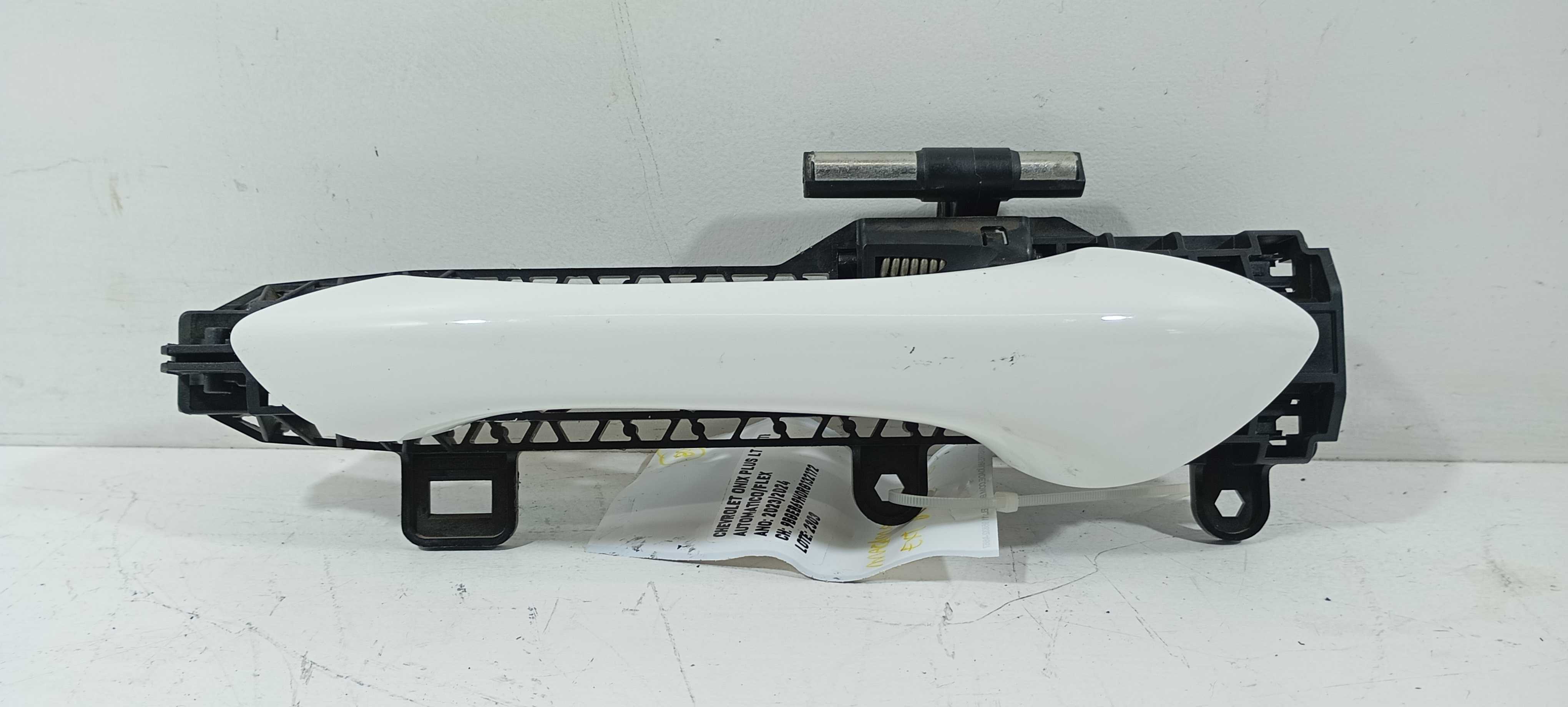 Maçaneta Porta Exter. Traseiro E. Onix Sedan Lt 1.0 24 V2303 Branco Traseira 3