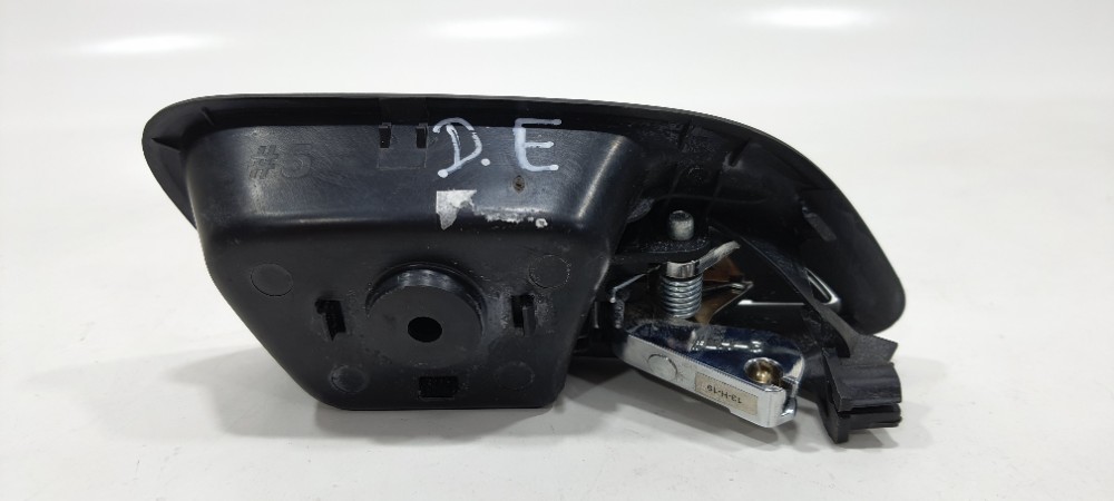 Maçaneta Interna Dianteira Esquerda Chevrolet Cruze 2014 Preto Dianteira 4