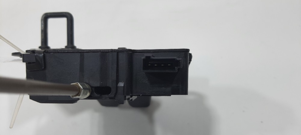 Fechadura Tampa Traseira Chevrolet Cruze Sedan 2014 13501988 2