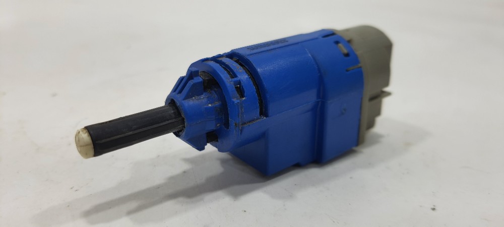 Interruptor Pedal Embreagem Renault Logan 2020 253255192r Azul 4