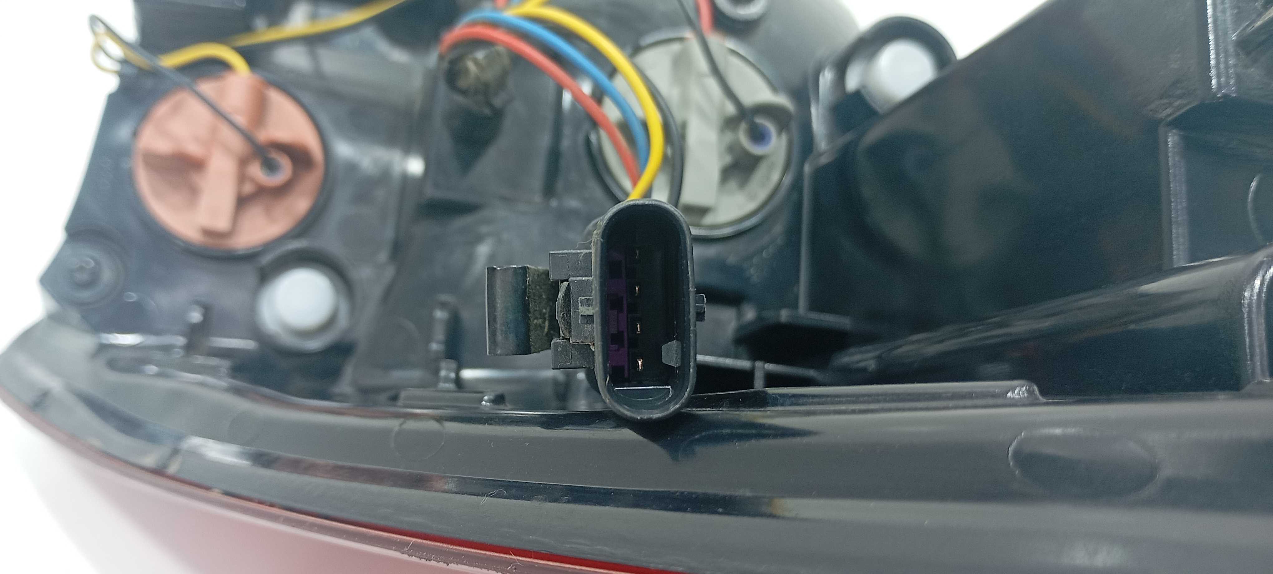 Lanterna Traseira Esquerda Gm Prisma 1.4 Lt 2019 52137180 Esquerdo/motorista Vermelha 5