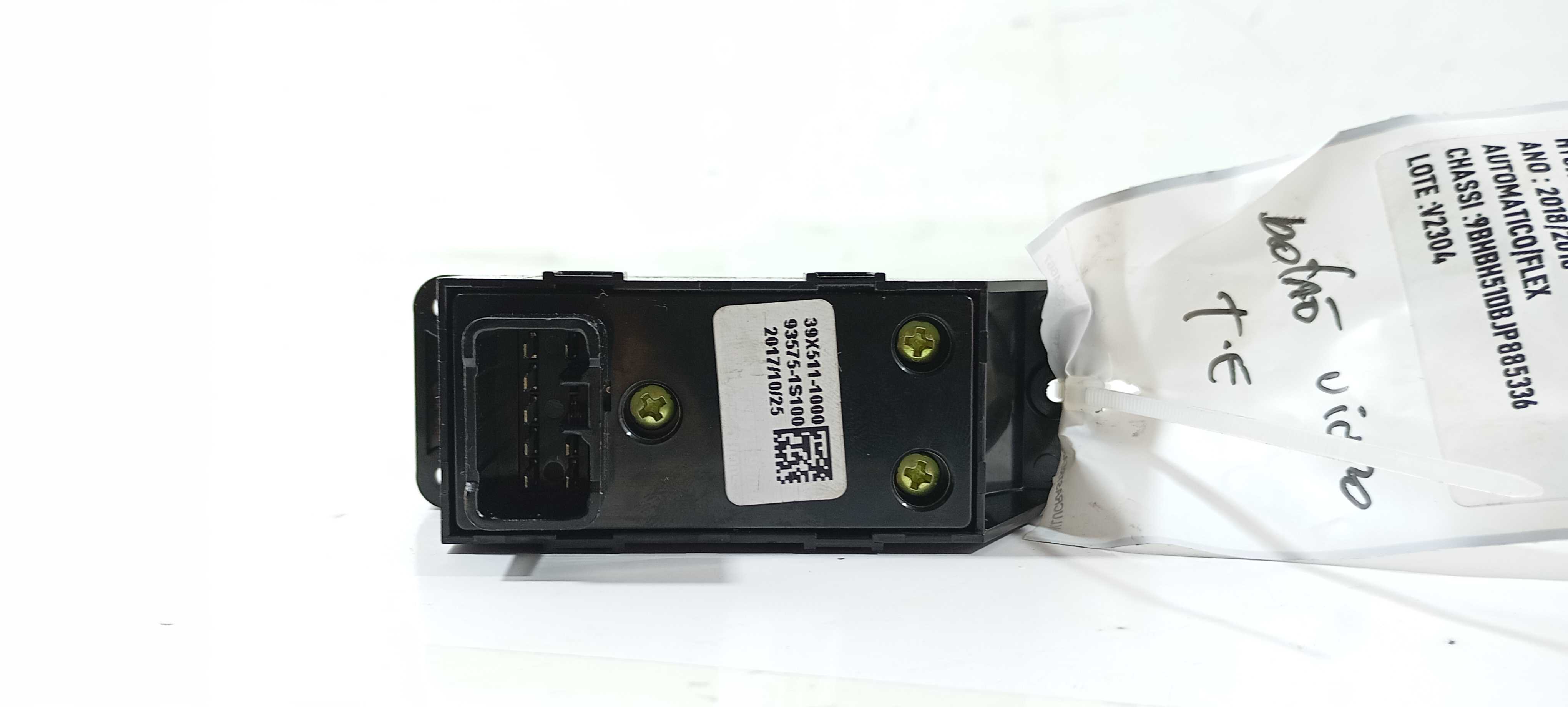 Botão Vidro Traseiro E.  Hb20x Premium 1.6 2018 935751s100 5
