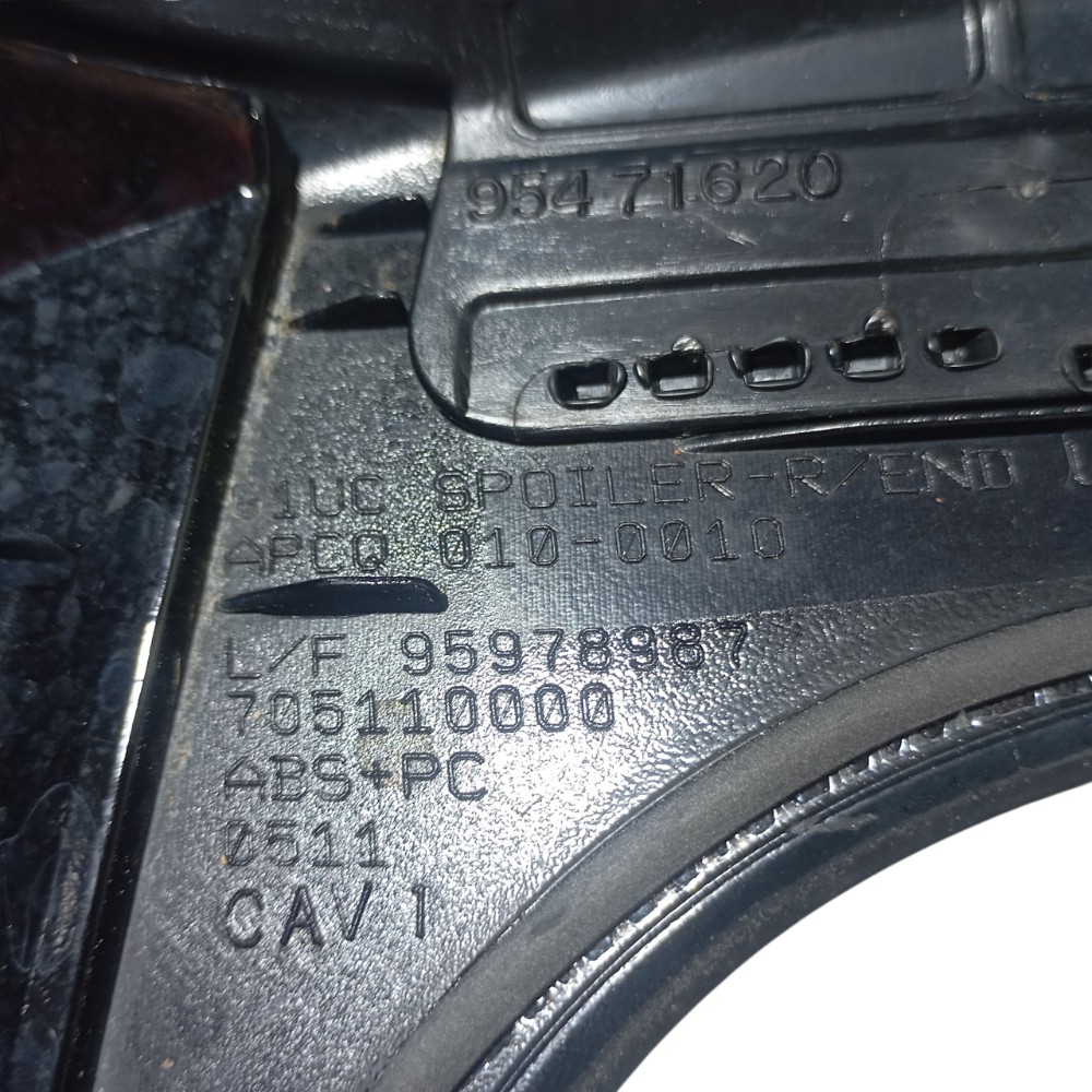Aerofólio break light Gm Tracker Lt 1.4 2018 95978987 9