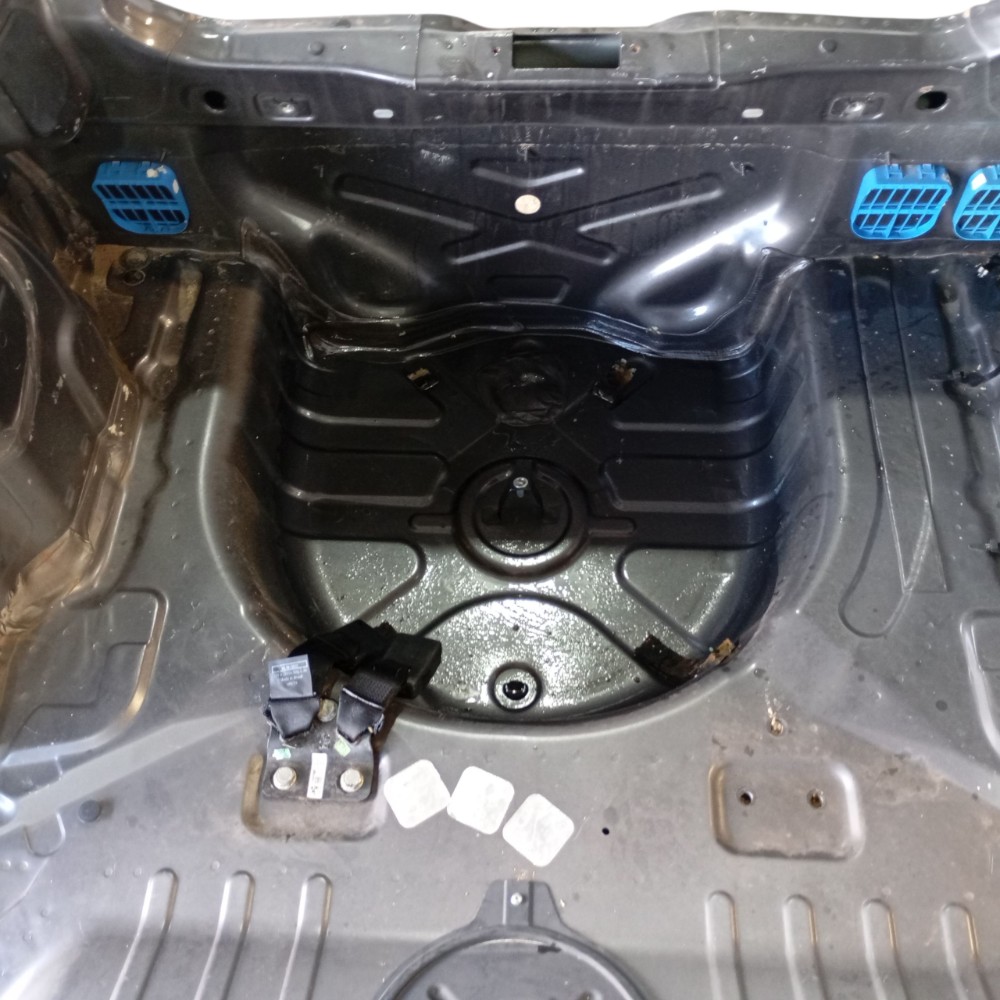 Caixote Traseiro Fiat Mobi Like 1.0 2023 100244276 Cinza 8