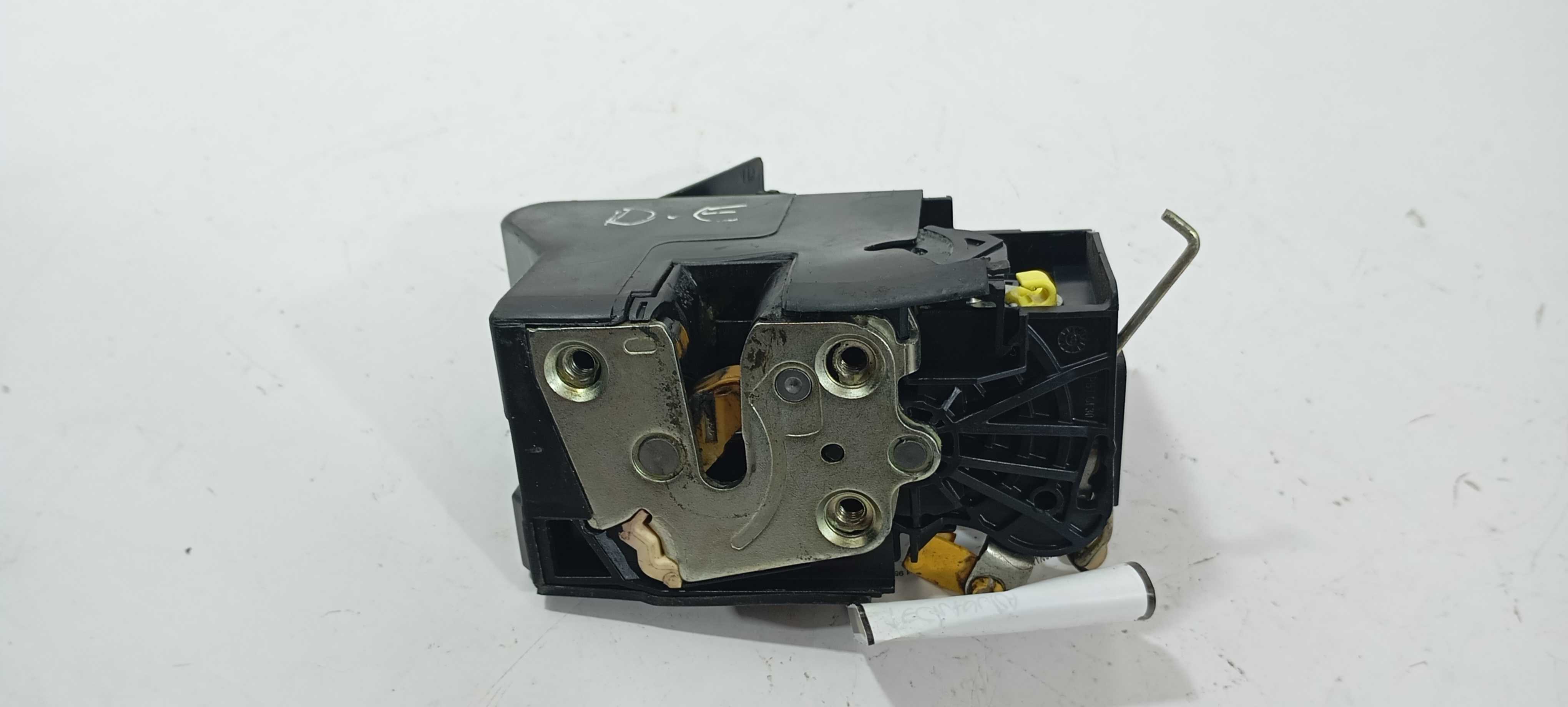 Fechadura Diant Esquerdo Renault Sandero 1.0 2019 805037134r 2