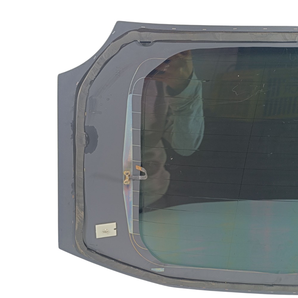 Vidro traseiro Peugeot 208 ano 2024 E943R000015 8