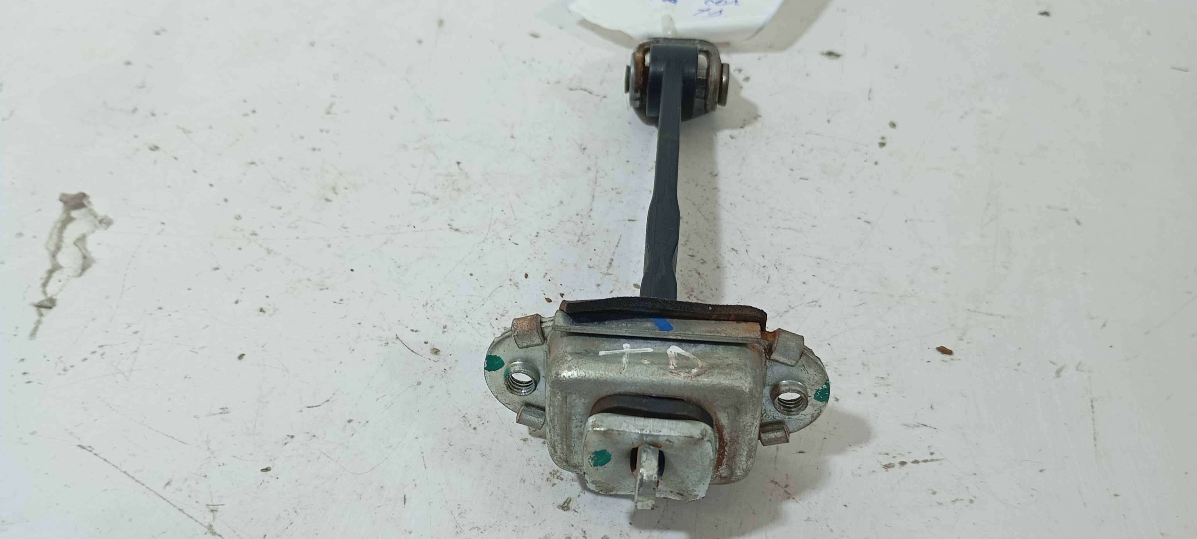 Limitador Porta Traseira Direita Ford Ka 2020 E3bz5823500d 4