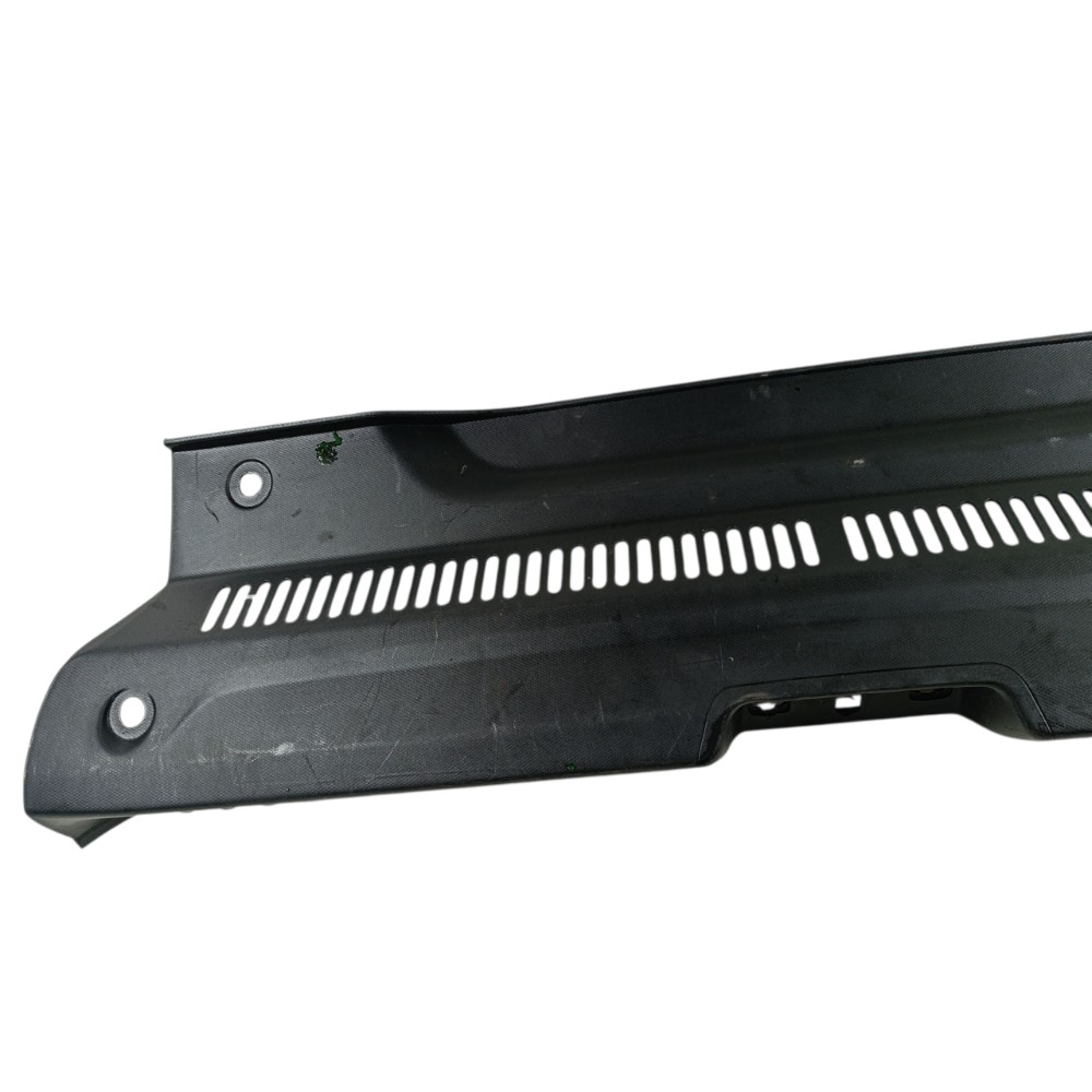 Moldura Painel Traseiro Fiat Argo Drive 1.0 2023 100237073 2