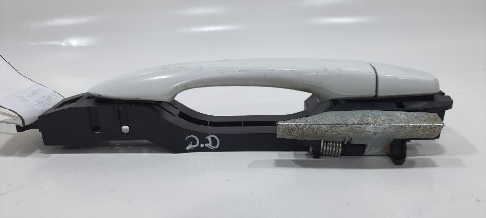 Maçaneta Externa Dianteira Direita Nissan Kicks 2019 Pa66gf2 Branco Dianteira 2