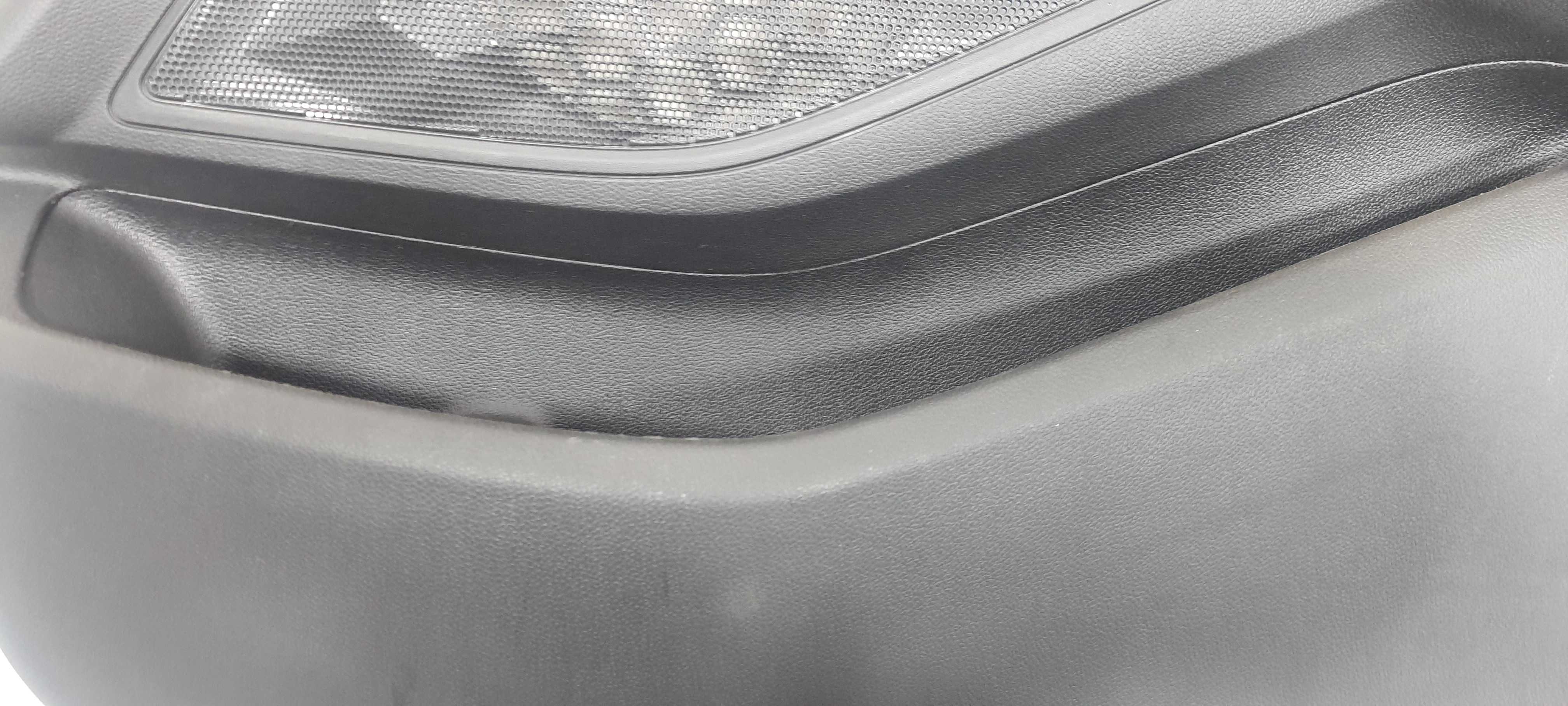 Forro Porta D. Direito Gm Onix Sedan Lt 1.0 2024 V2303 5