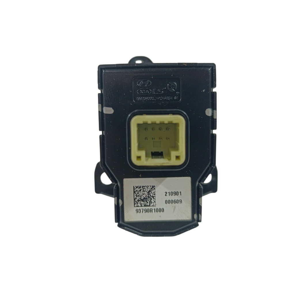 Botão Pisca Alerta Trava Porta Hb20 1.0 2022 93790r1000 Preto 5