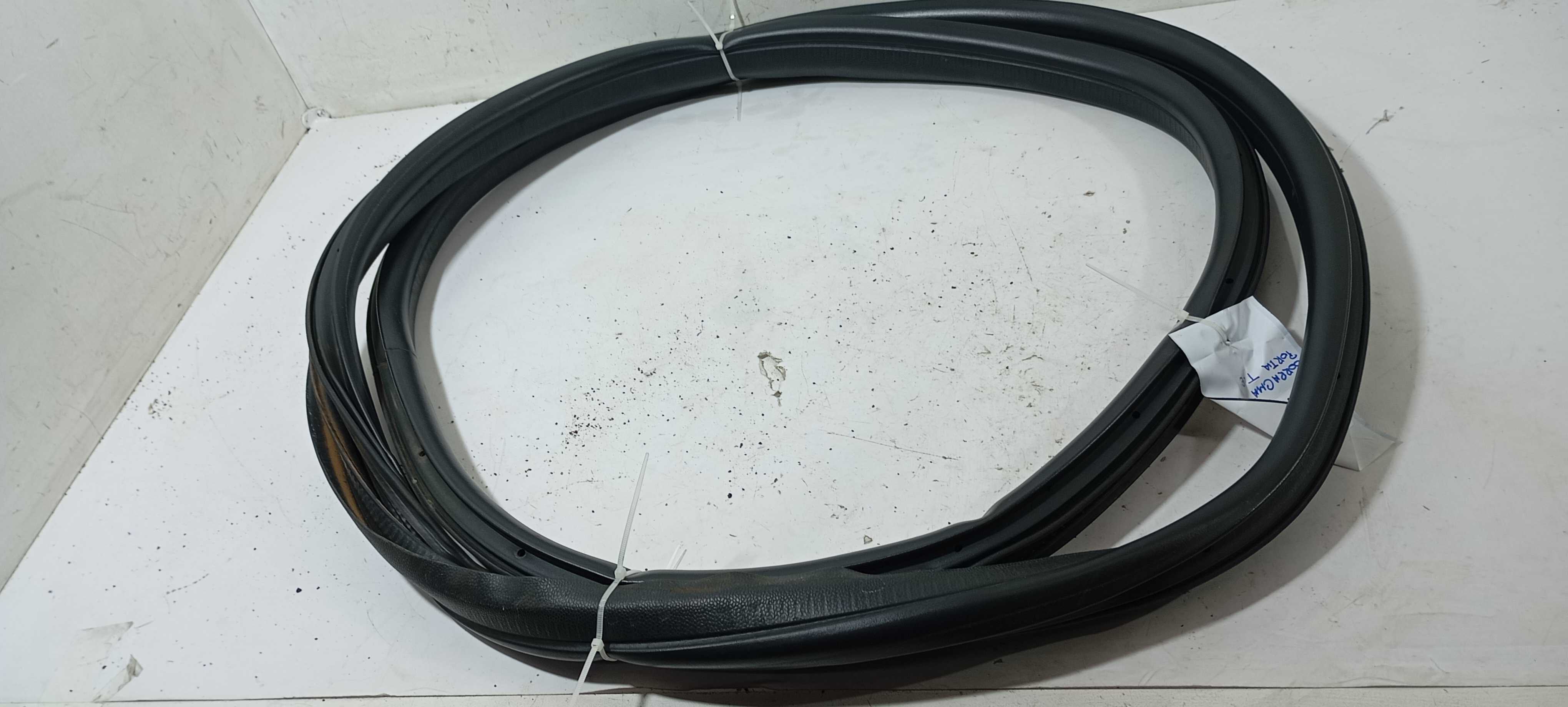 Borracha Porta Traseira Esquerda Ford Ka 2020 E4bz58253a10f