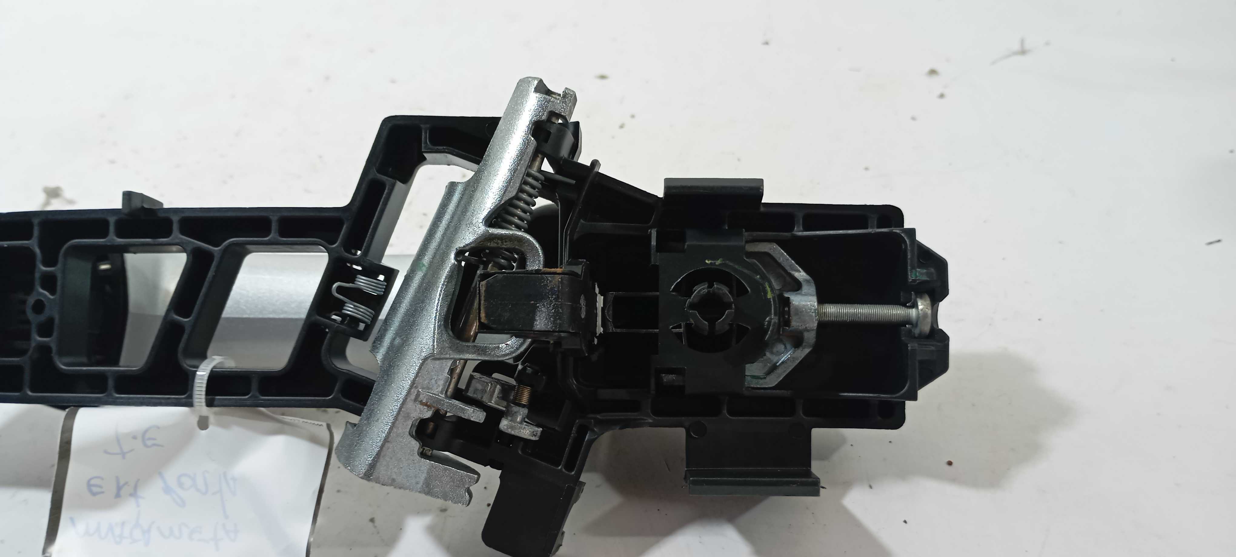 Maçaneta Externa Traseira Esquerda Ford Ka 2020 Dn15a224a37 Cinza 3