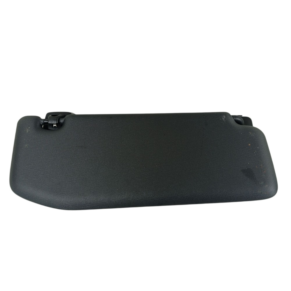 Quebrasol esquerdo Peugeot 208 ano 2024 1619396180 3