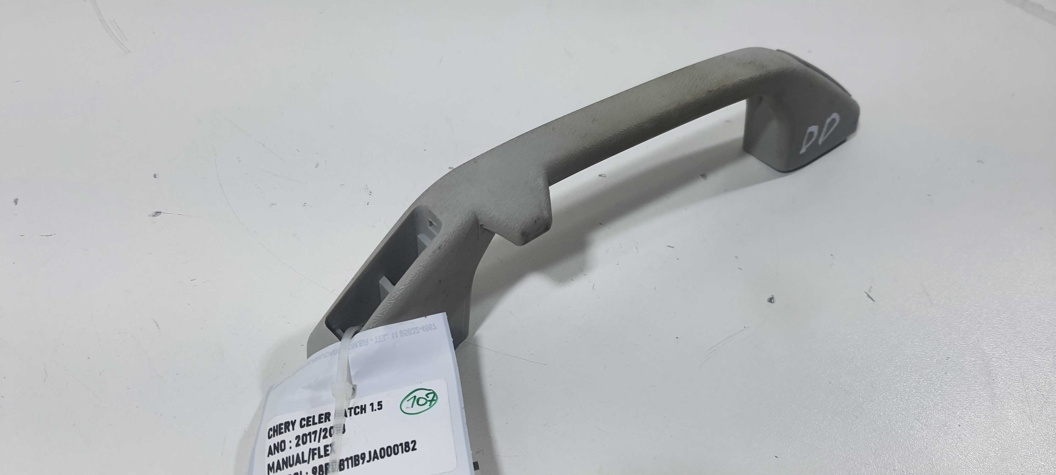 Alça Teto D.direita Chery Celer Hatch 2017 Manual V2288 Cinza 6