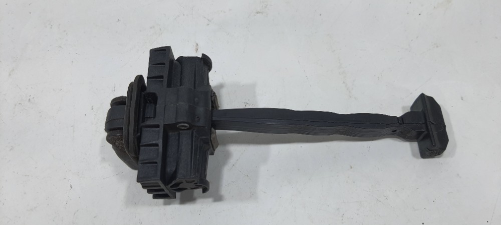 Limitador Porta Dianteira Direita Volkswagen Virtus 2023 2