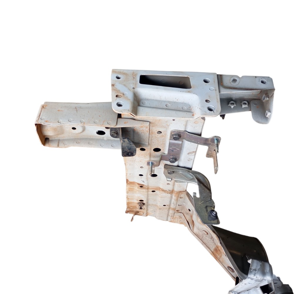 Ponta Longarina Esquerda Nissan Kicks 2022 F22115efmh Branco 3