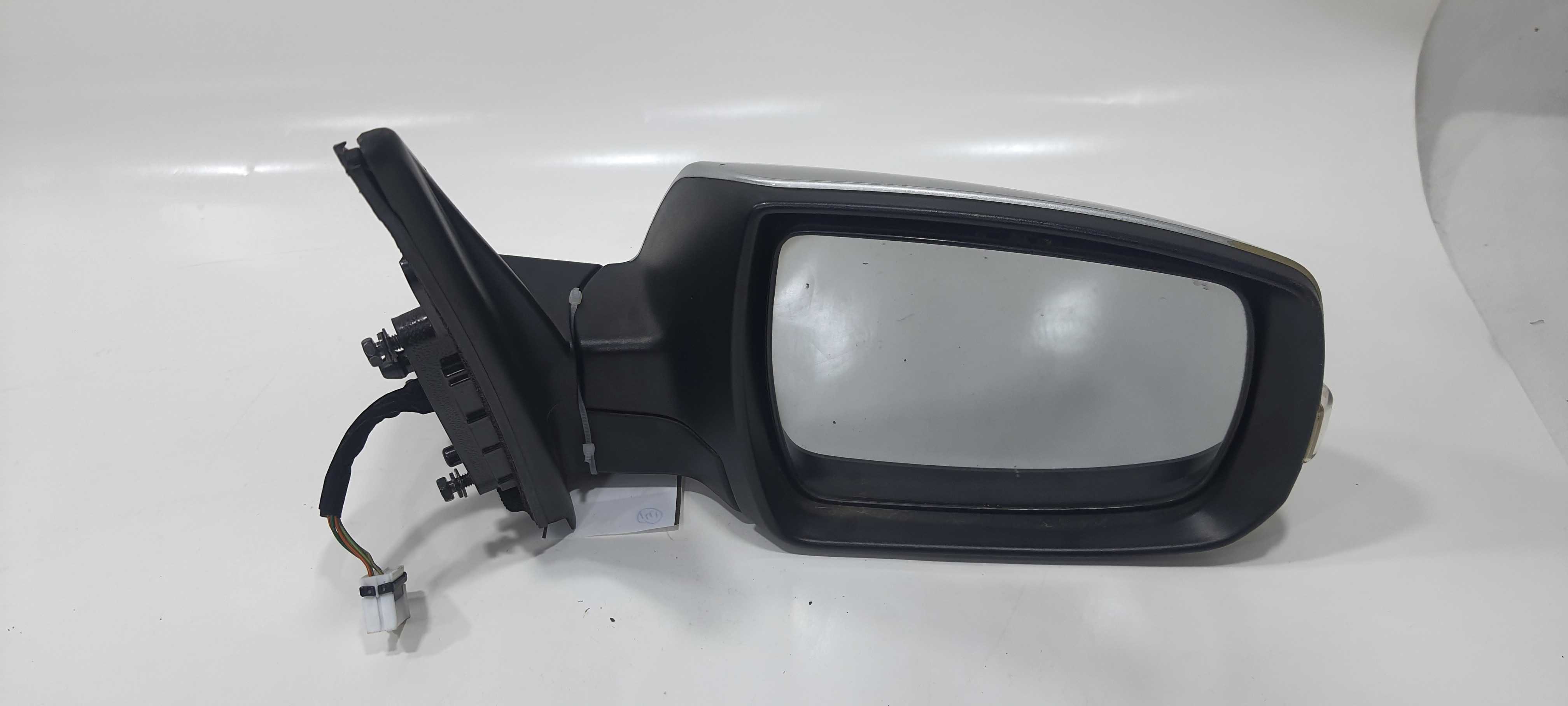 Retrovisor Direito Detalhe Kia Sorento 2.4 2012 027419 2