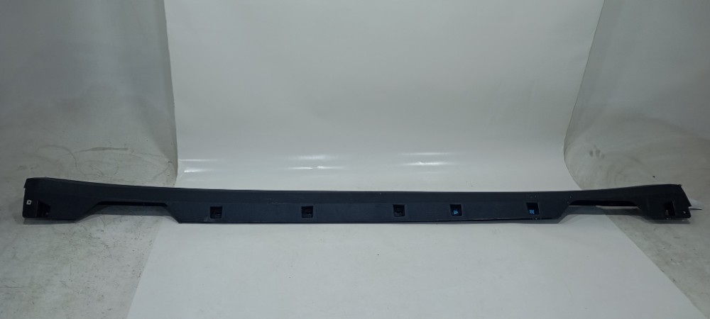 Spoiler Lateral Direito Gm Tracker Lt 2024 26227795 Preto
