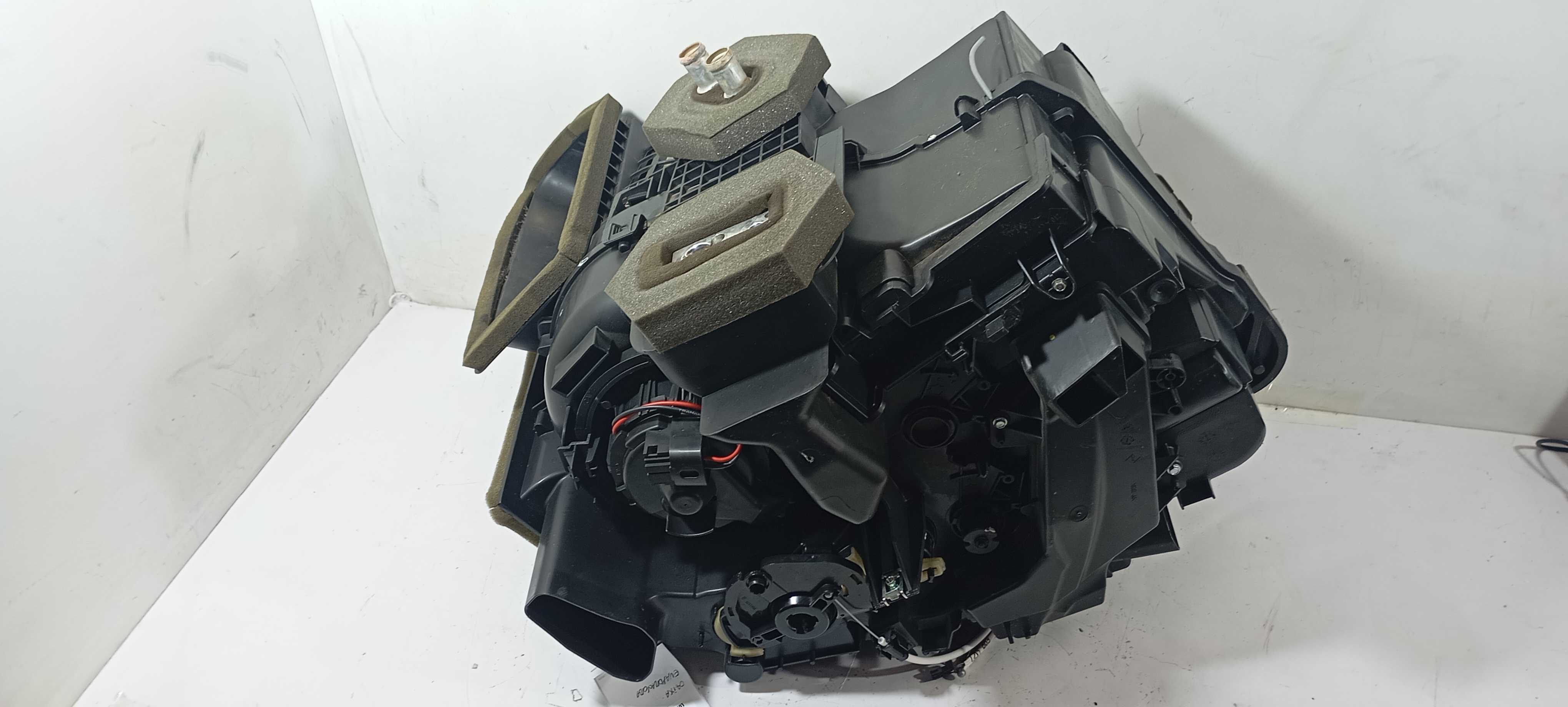 Caixa Evaporadora Renault Sandero 1.0 2019 T1020298b – Preto 6