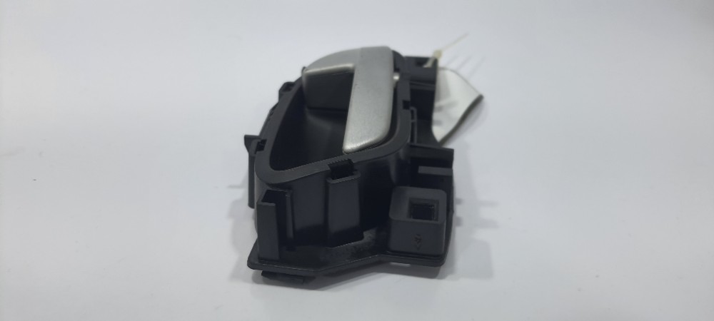 Maçaneta Interna Diant Direito Peugeot 208 2018 303965 Preto Dianteira 5