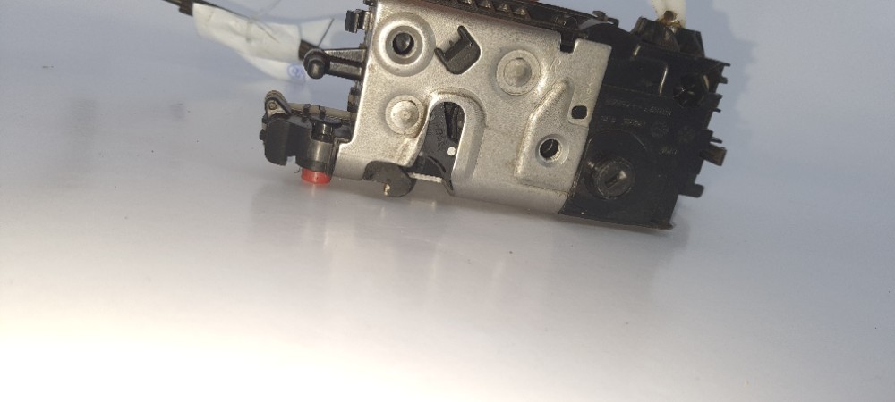 Fechadura Traseira Direita Peugeot 208 1.2 2018 981020968000 7