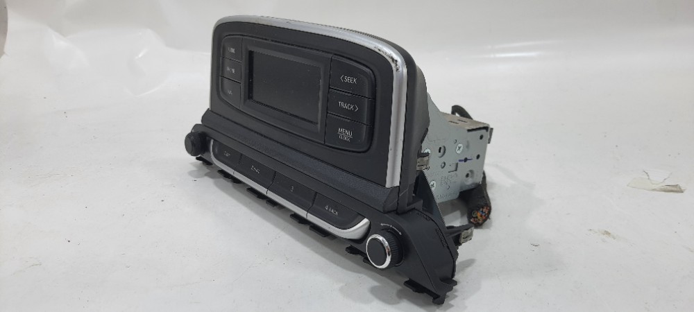 Radio Som Hb20 Sense 1.0 2023 R196164010 2