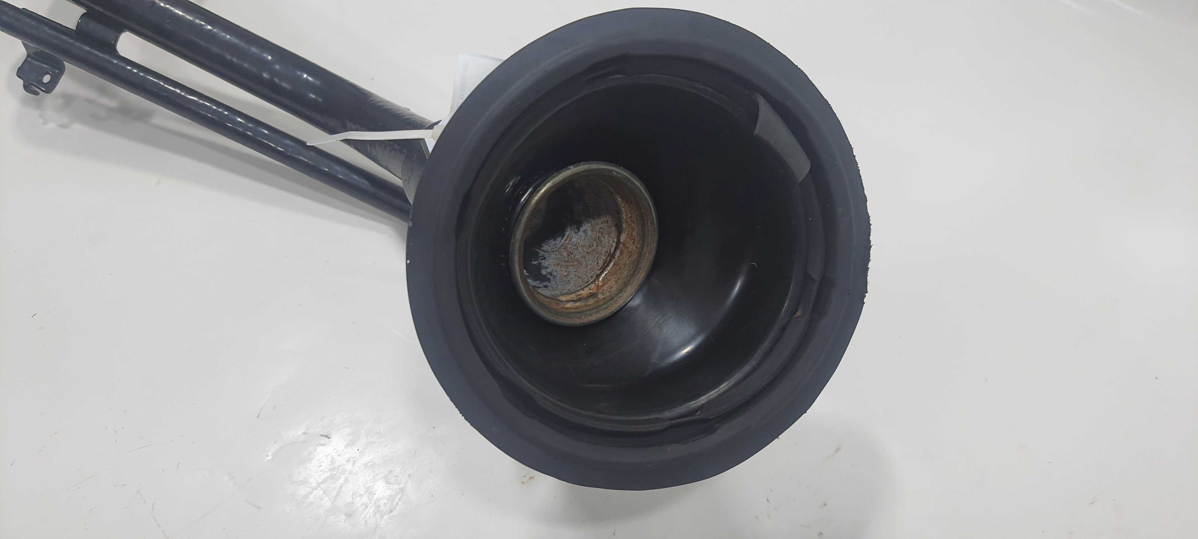 Gargalo Tanque Nissan March Sv 1.0 2016 Nis03201001n Preto 6