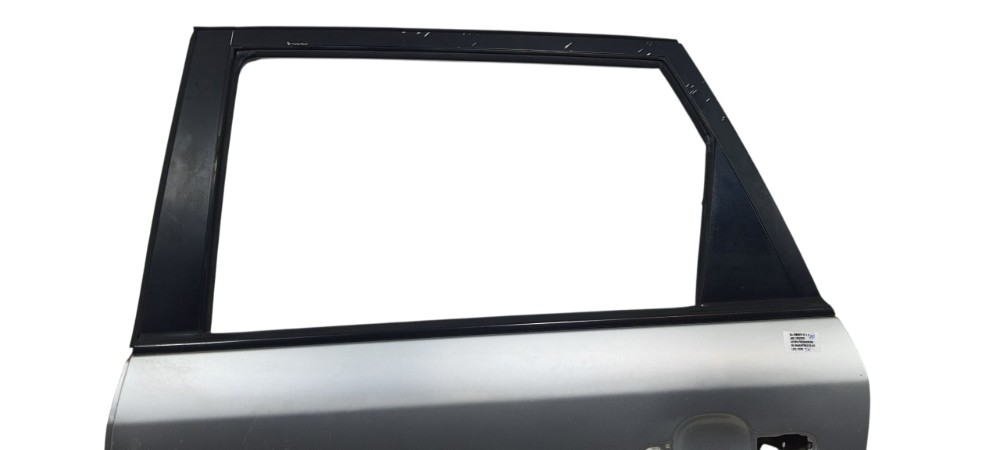 Porta Traseira Esquerda Detalhe Kia Sorento 2012 770032p010 Traseira Esquerdo Cinza 3