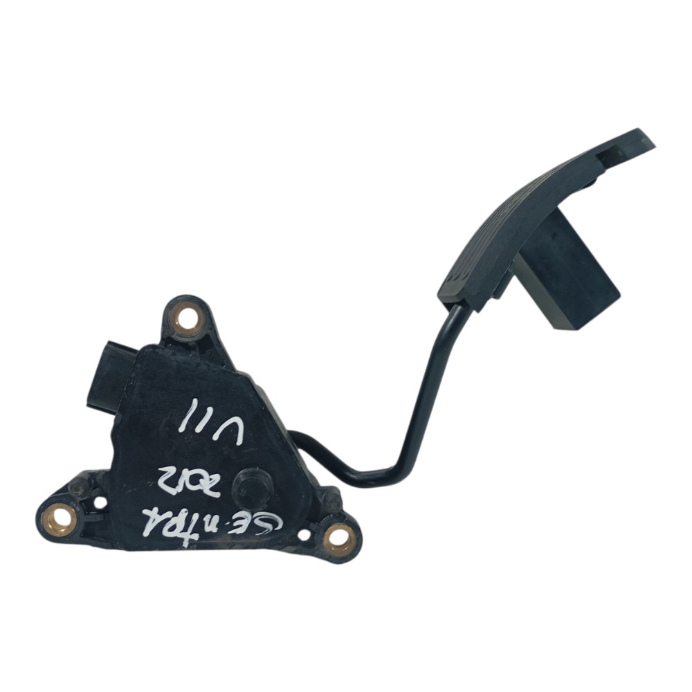 Pedal acelerador nissan sentra 2013 1
