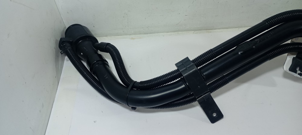 Gargalo Tanque Kia Sorento Ex 2.4 310302p000 Preto 3