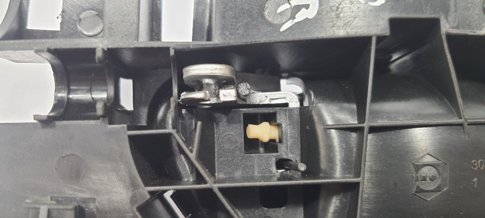 Maçaneta Interna Dianteira Direita Peugeot 208 2018 303966 Preto Dianteira 8