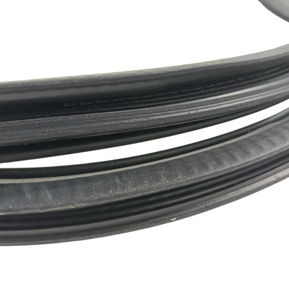 Borracha Dianteira Direita Peugeot 208 Ano 2024 9823196180 3