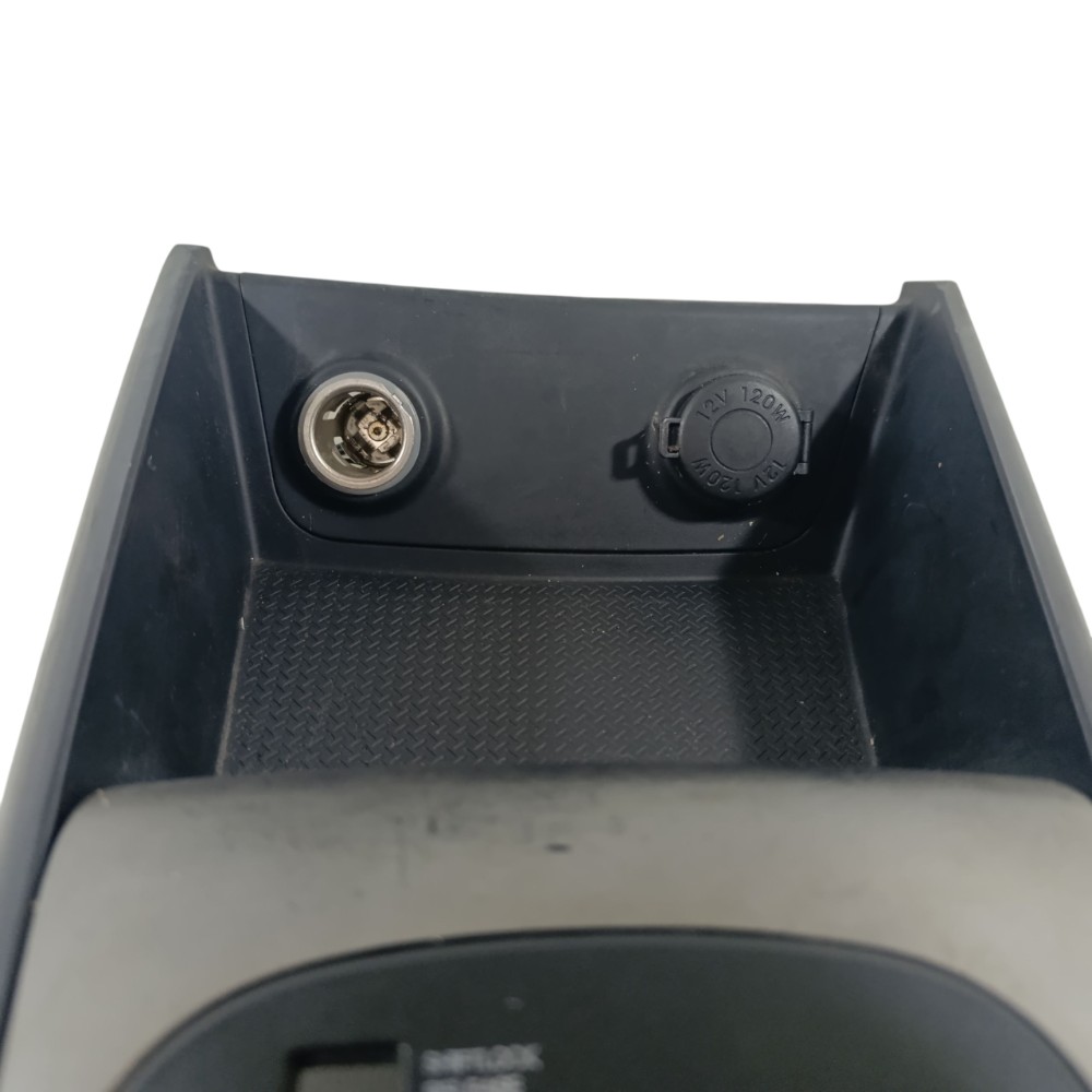 Moldura Console Câmbio I30 2.0 2011 846512l100 Preto 5
