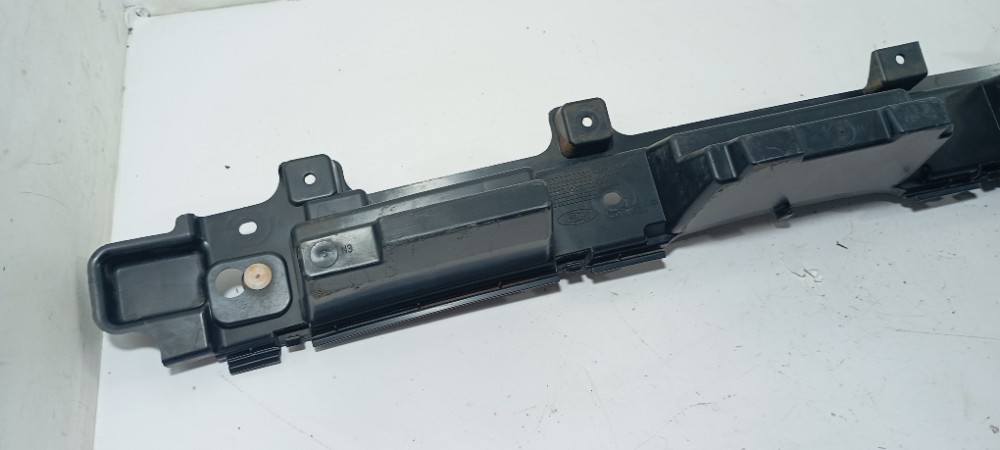 Guia Central Parachoque Traseiro Ford Ka 1.0 2020 J7bb17b861 3