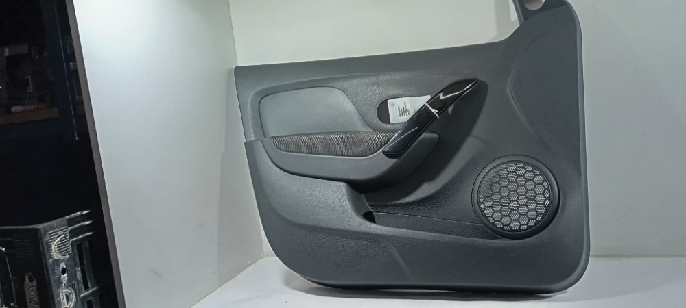 Forro Porta Dianteiro Esq Renault Sandero 1.0 2020 809002255 2