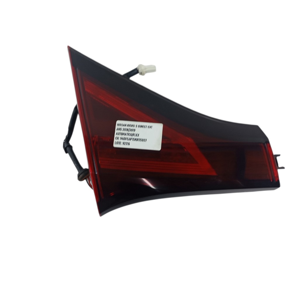 Lanterna Tampa Traseira Esquerdo Nissan Kicks 2019 265555r02 Esquerdo/motorista Vermelha