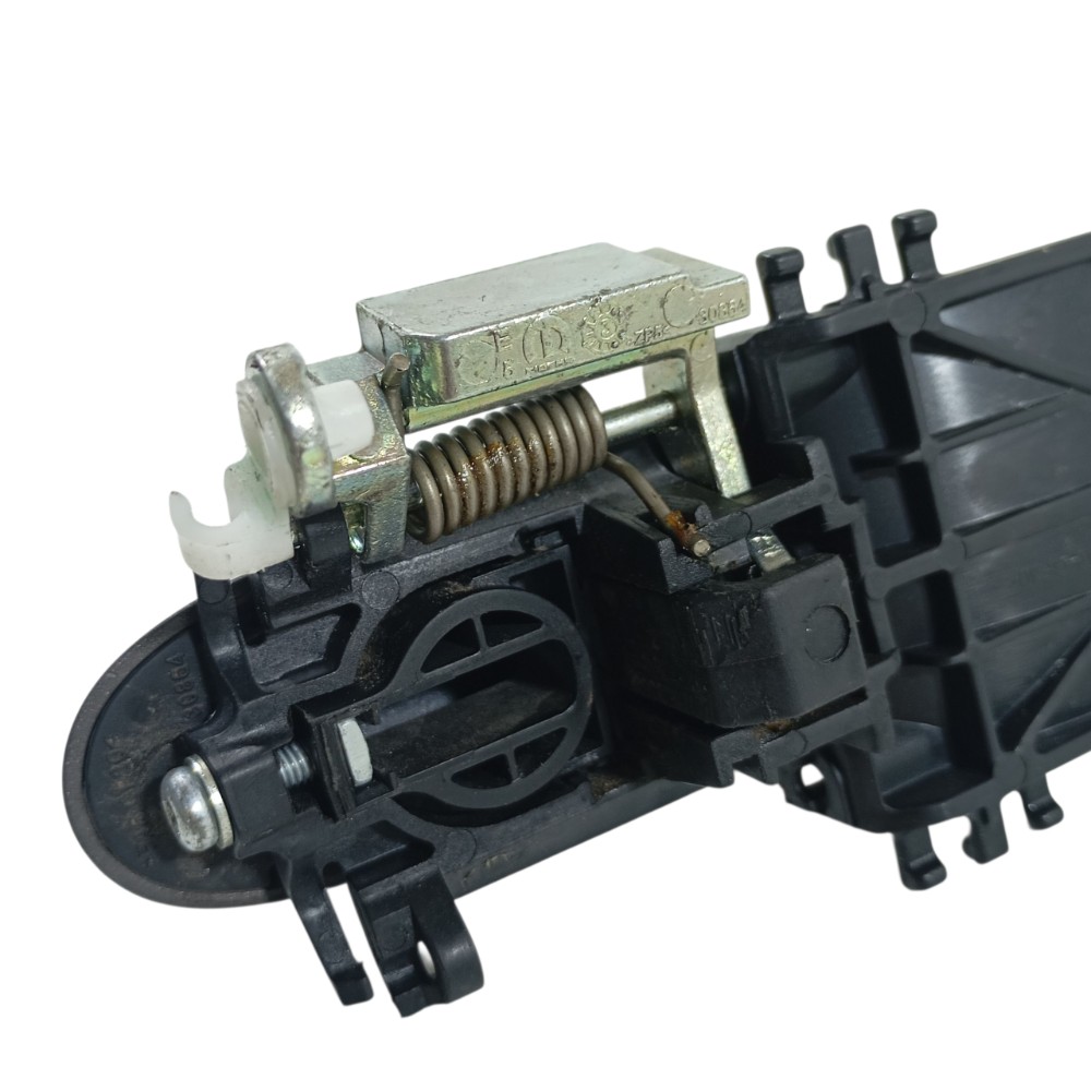 Maçaneta Porta Argo Drive 1.0 2023 5209084 Preto Traseira 8