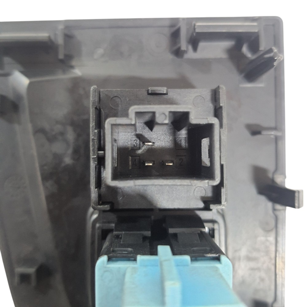 Botão Pisca Alerta Polo Highline 1.0 2024 2g5919234 Preto 8