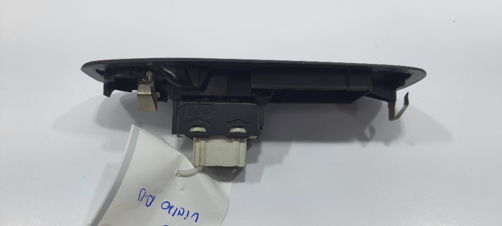 Botão Vidro Dianteiro Direito Peugeot 208 1.2 2018 98007447 8