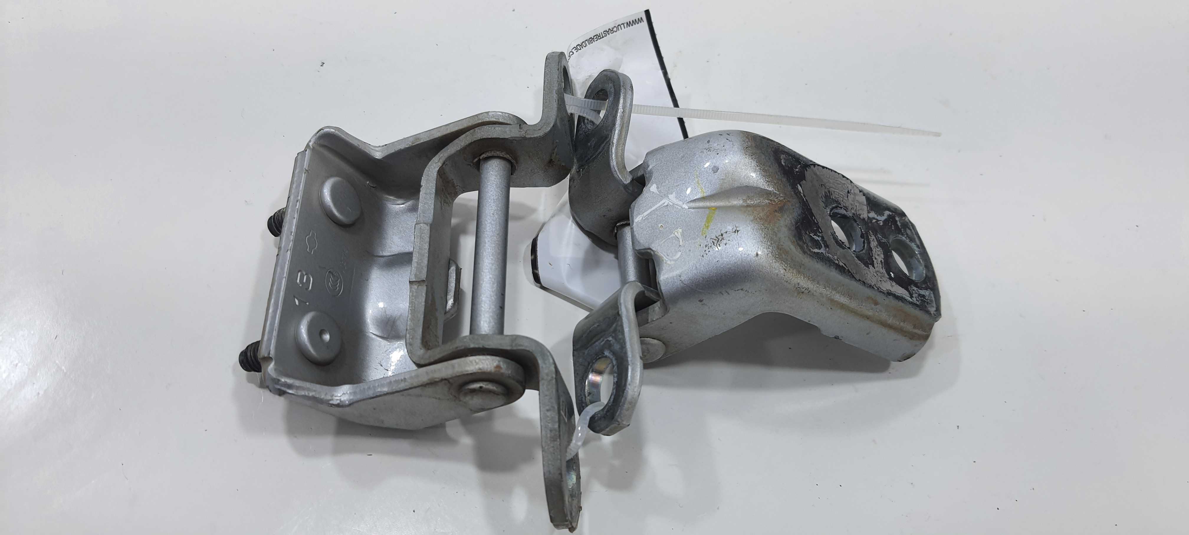 Dobradiça Porta T Direita Nissan Tiida Sedan 1.8 2012 V2305 6