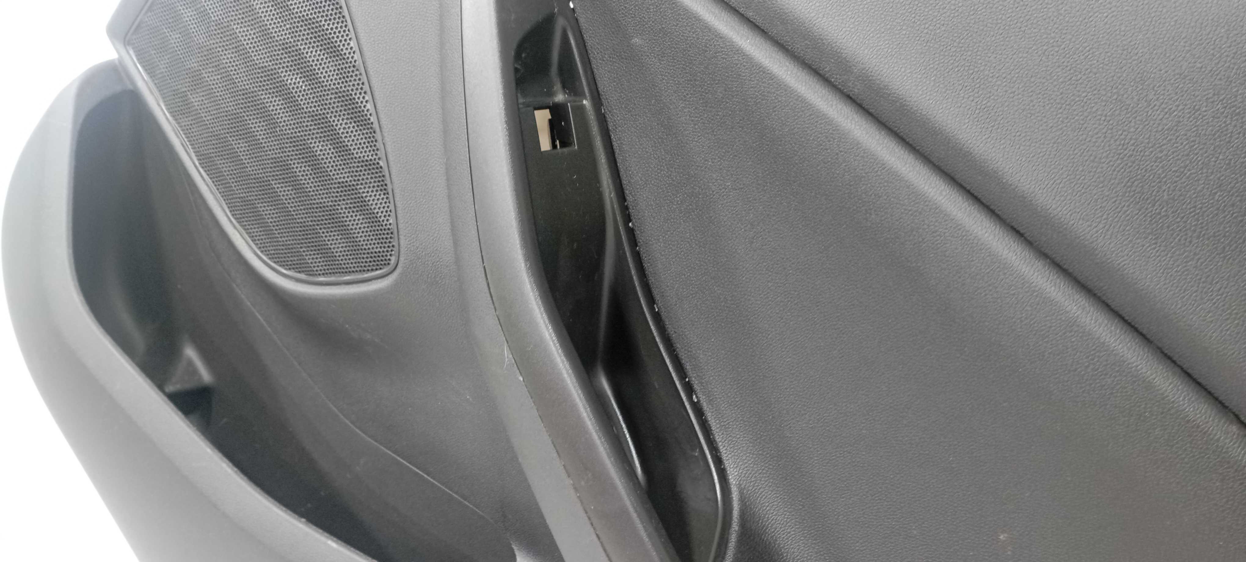 Forro Porta Traseira Direita Gm Tracker Lt 2024 2gimbc82432 4