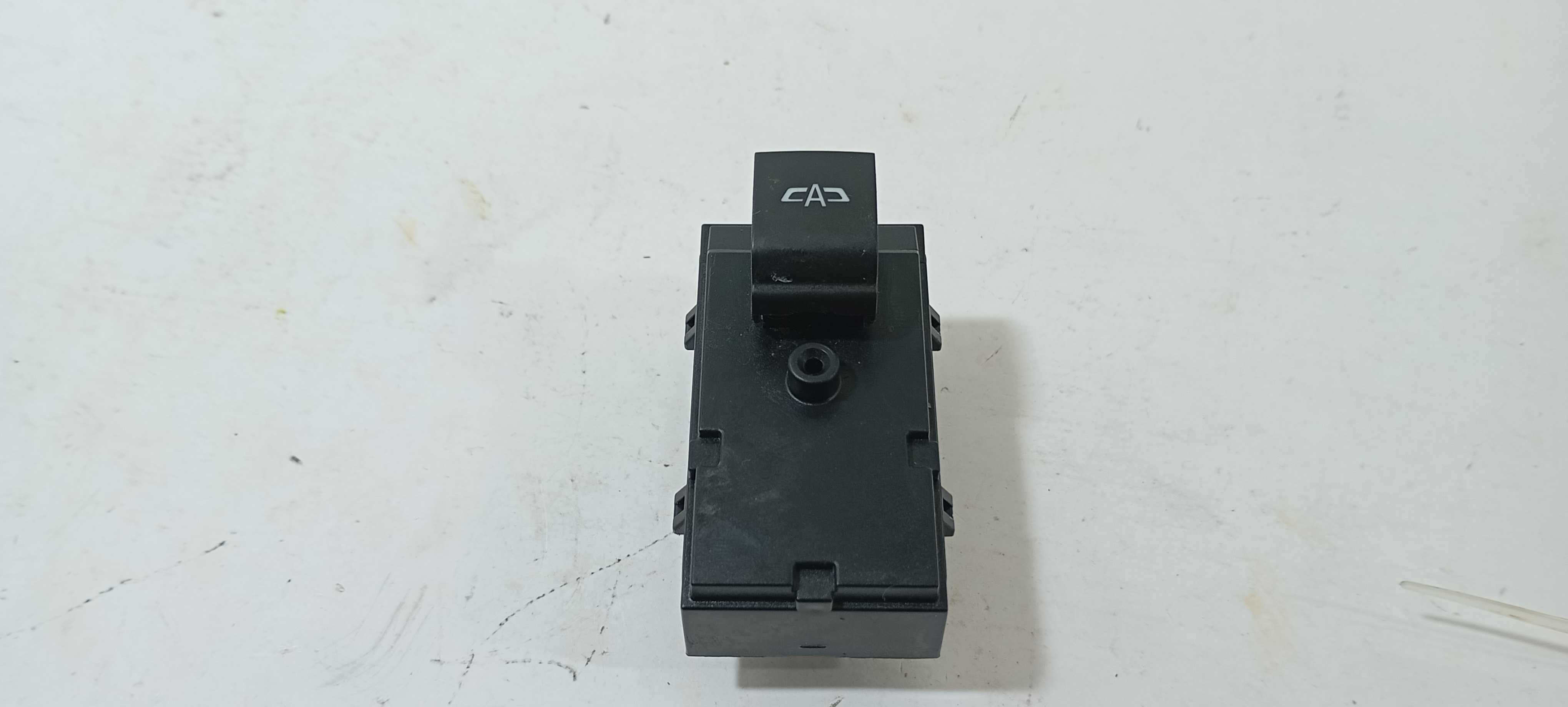 Botão Vidro Dianteiro Direito Gm Tracker Lt 2024 26211284 3