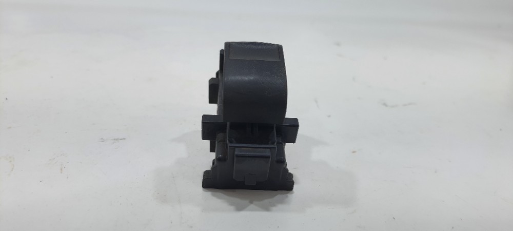 Botão Vidro Traseiro Direito Toyota Etios Sedan 2014 1928298 3