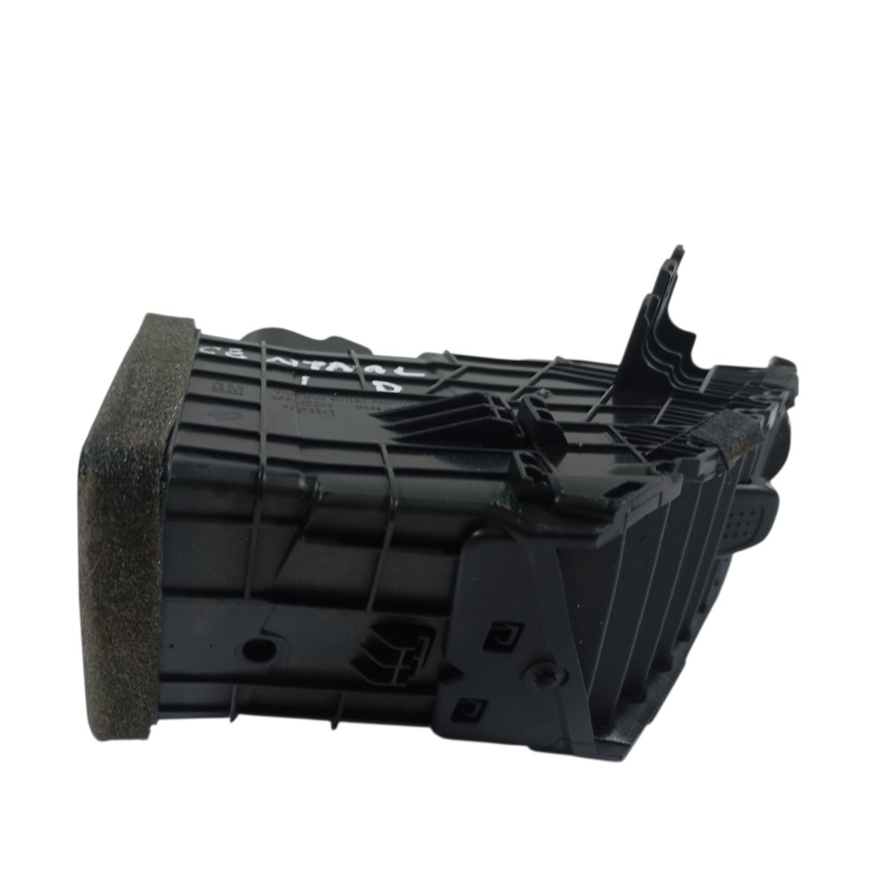 Difusor Ar Central Direito Gm Tracker Lt 1.4 2018 42373348 4