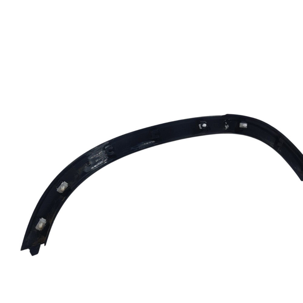 Moldura Roda Traseira Esquerda Gm Tracker Lt 2018 95298241 Preto 7