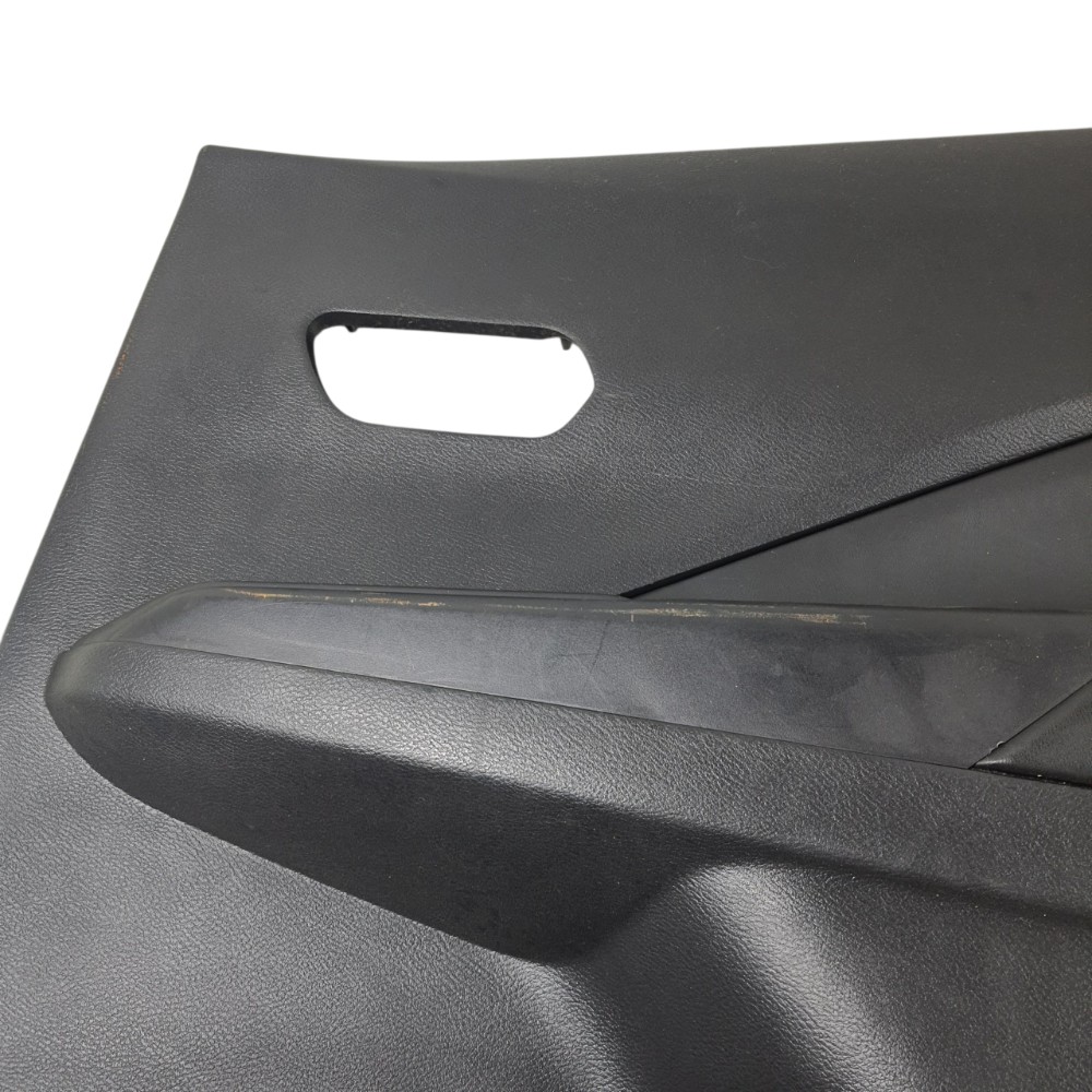 Forro porta traseira direita Nissan Kicks 2022 829005ra0a 3
