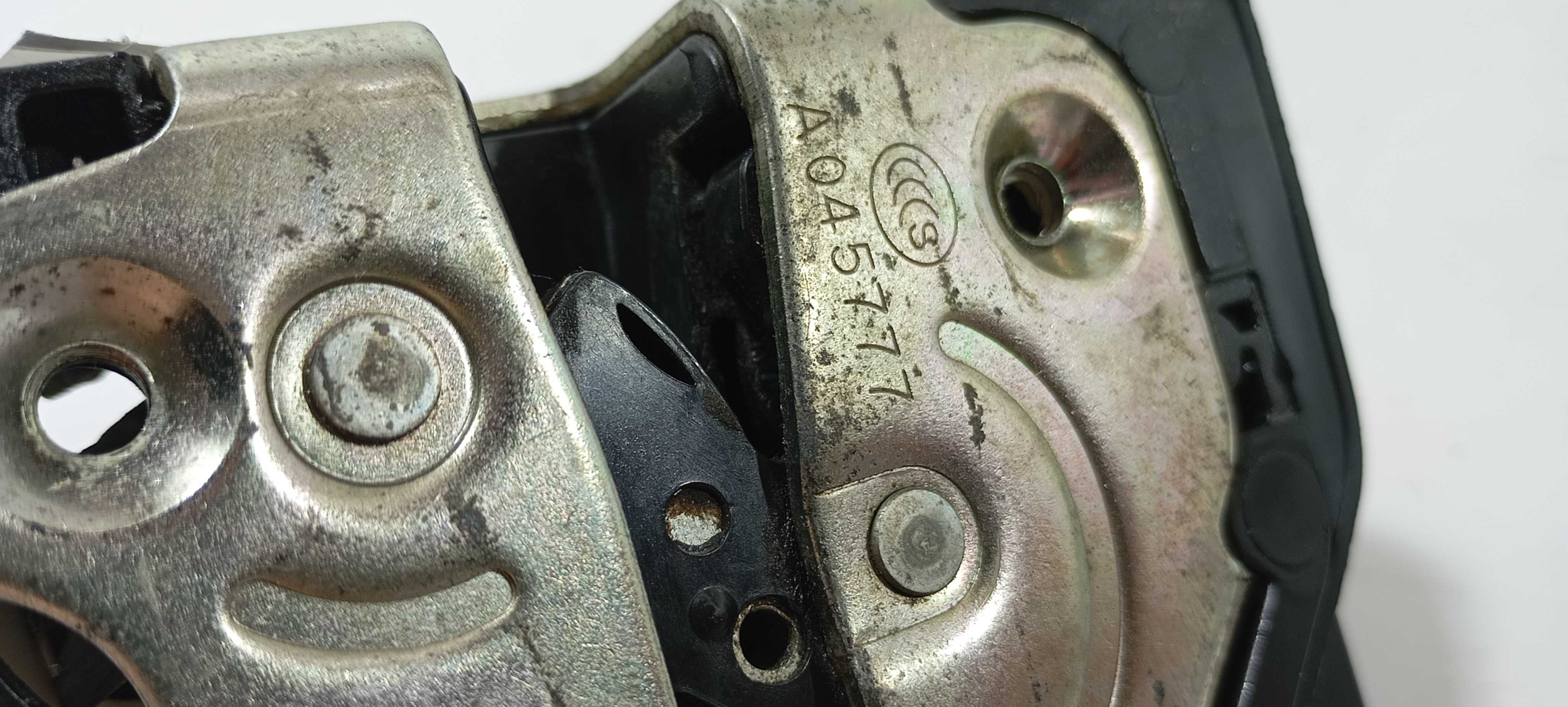 Fechadura Porta Dianteira D.  Hb20x Premium 1.6 2018 A045777 8